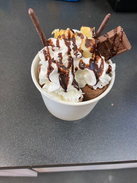 Chocoholic Cheesecake Rolled Ice Cream